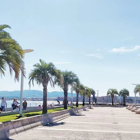 A 3 Minutes A Pied Apartamento Saint-Raphaël